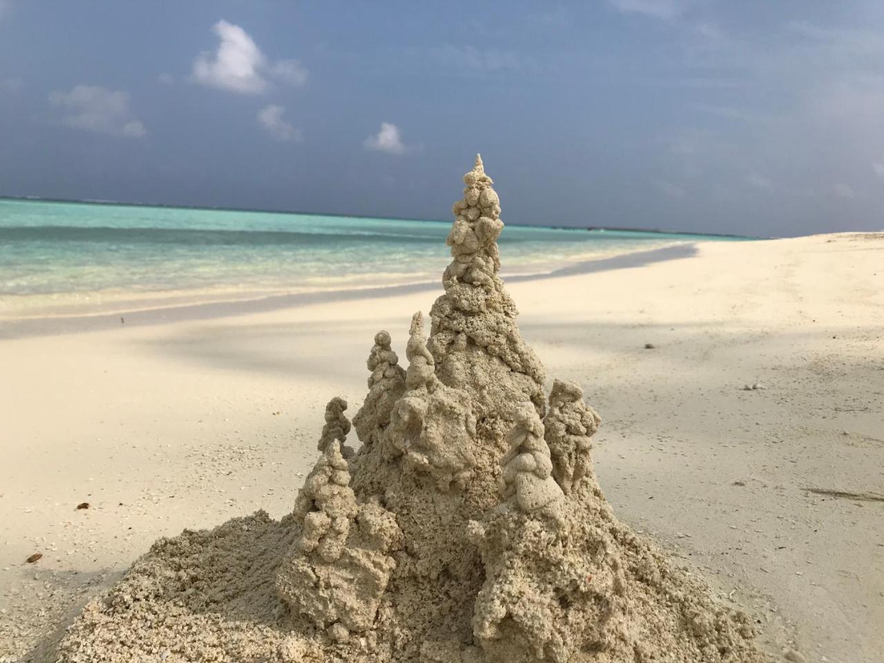 String Wave Maldives Otel Gulhi Dış mekan fotoğraf
