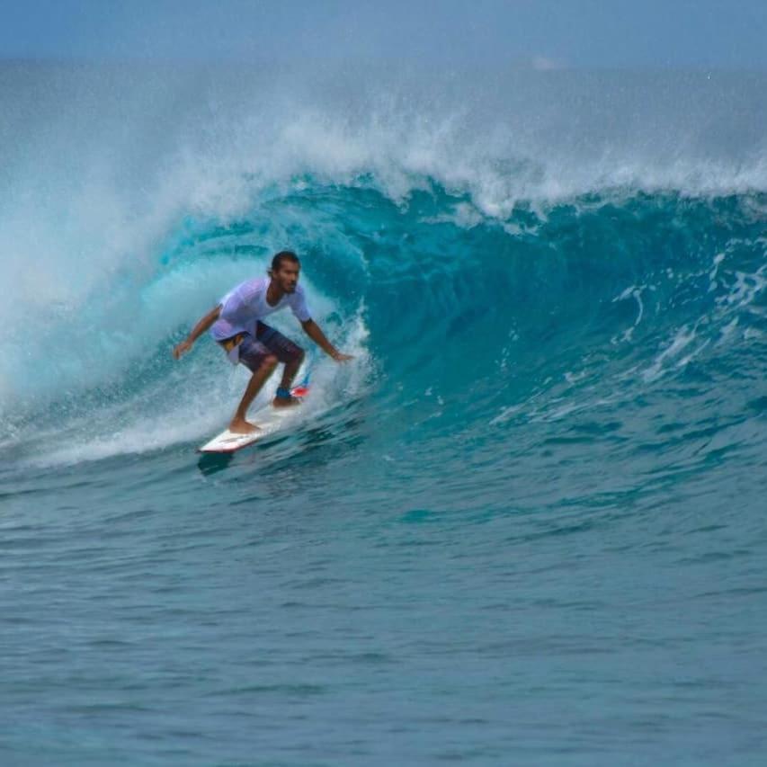 String Wave Maldives Otel Gulhi Dış mekan fotoğraf